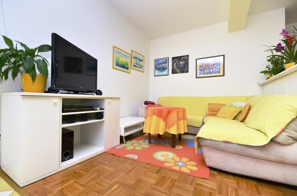 Apartmani Mira ตราสนิสเซ ห้อง รูปภาพ